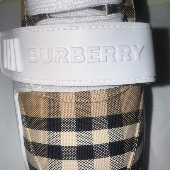 Burberry Beige and White Check Sneakers - Picture 9 of 13